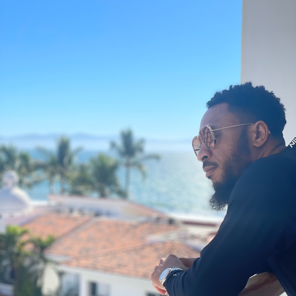 Meet your Posher, Charles